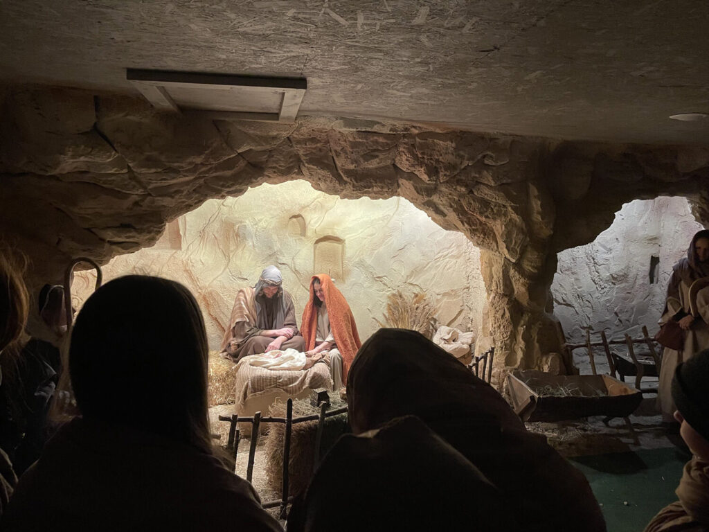 AlpineLiveNativity-Utah-photos-2